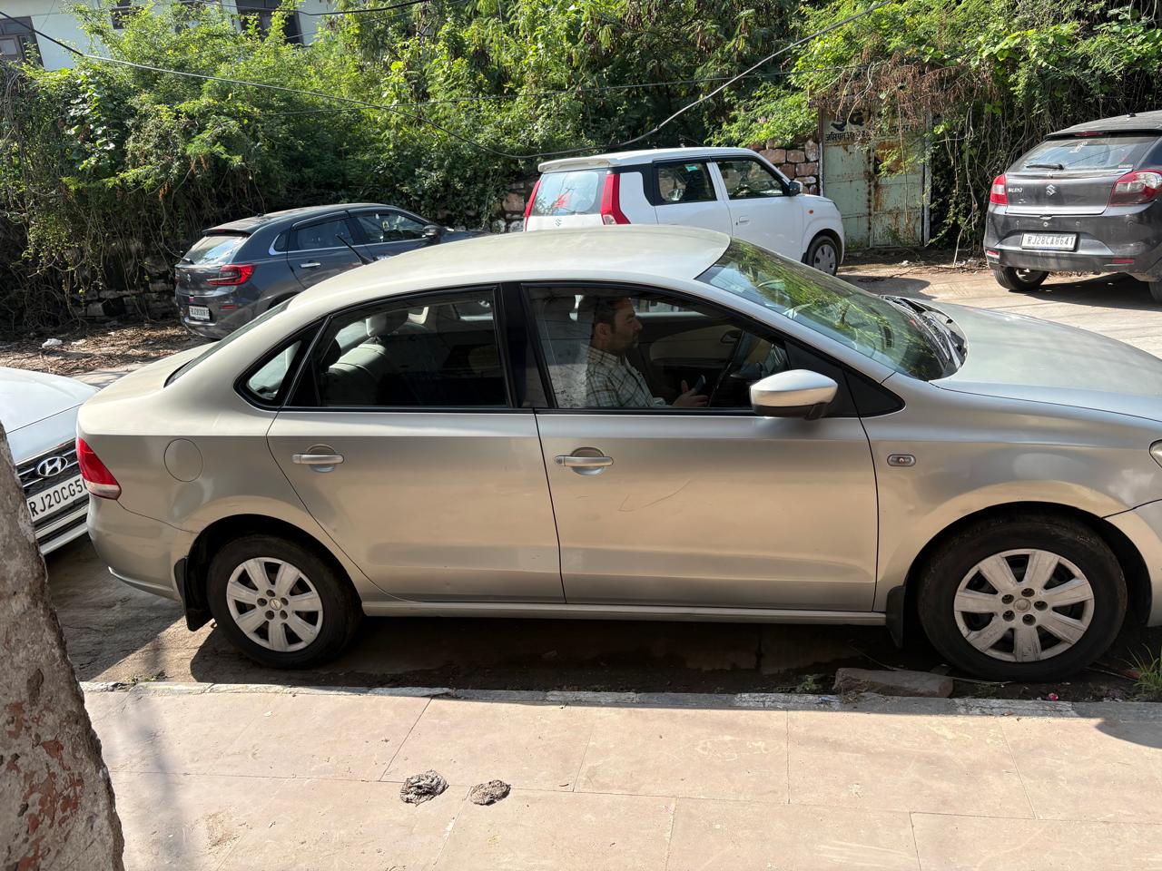 Volkswagen Vento(2010-2012) Comfortline Diesel